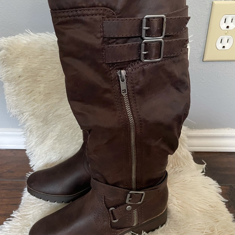 boots. Mark. new kohls. sizes 7